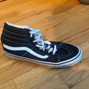 High top black vans